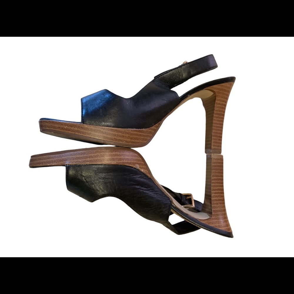 Mossimo sandals 3” heels leather size 8